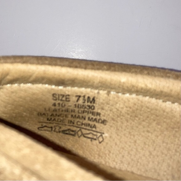 Candies Vintage Tan Suede Chunky Platform Wedge Loafers Size: 7.5M Women’s - Picture 10 of 11